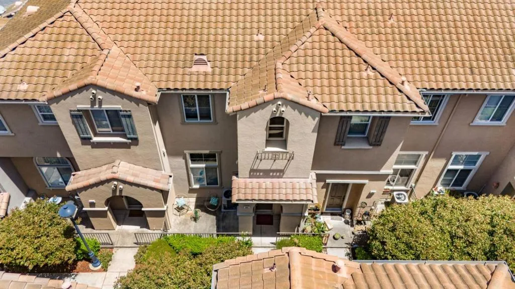 1901 Garzoni Place, Santa Clara, California 95054 home-pic-44