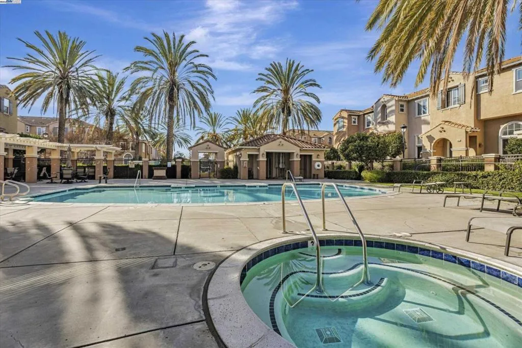 1901 Garzoni Place, Santa Clara, California 95054 home-pic-43