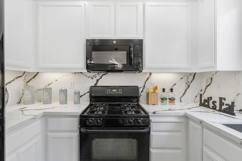 1901 Garzoni Place, Santa Clara, California 95054 home-pic-20