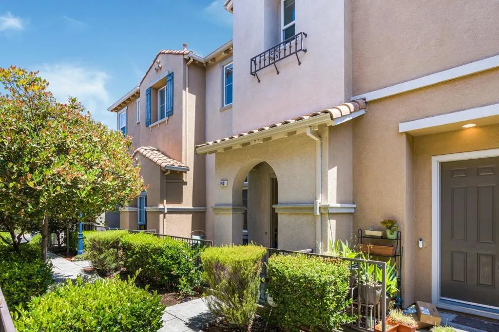 1901 Garzoni Place, Santa Clara, California 95054 home-pic-35
