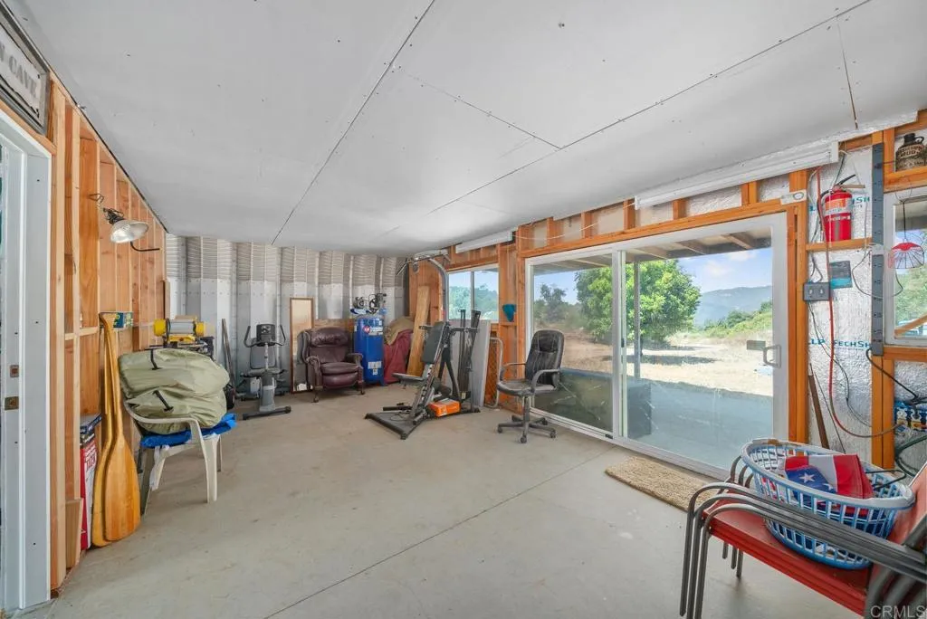 2620 Mar Vinga, Fallbrook, California 92028 home-pic-58