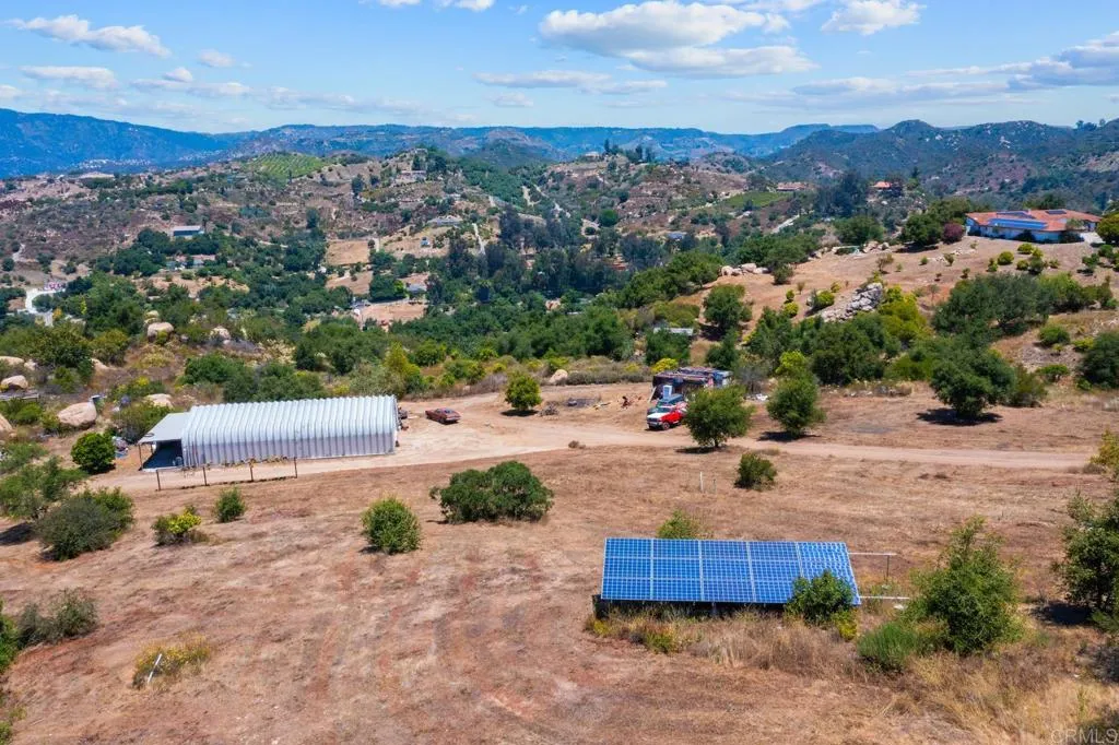 2620 Mar Vinga, Fallbrook, California 92028 home-pic-60