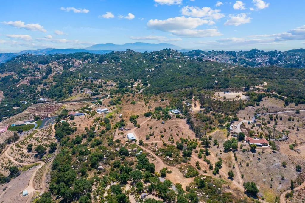 2620 Mar Vinga, Fallbrook, California 92028 home-pic-63