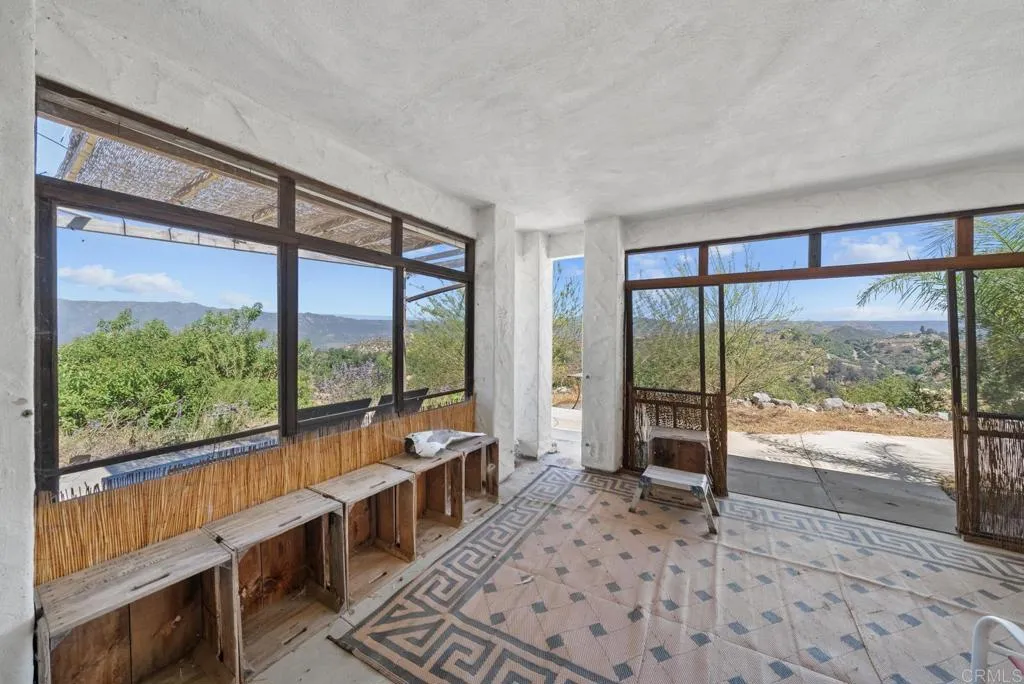 2620 Mar Vinga, Fallbrook, California 92028 home-pic-33