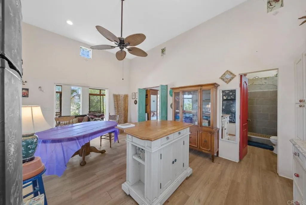 2620 Mar Vinga, Fallbrook, California 92028 home-pic-29
