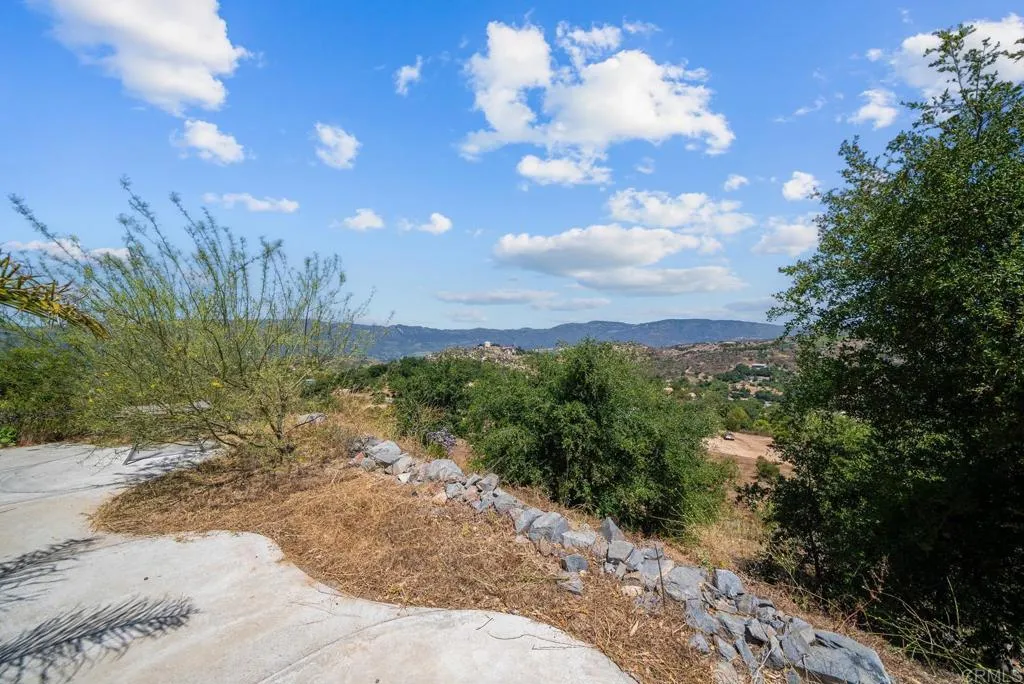 2620 Mar Vinga, Fallbrook, California 92028 home-pic-51