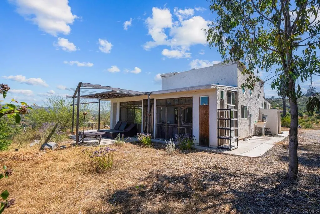 2620 Mar Vinga, Fallbrook, California 92028 home-pic-46