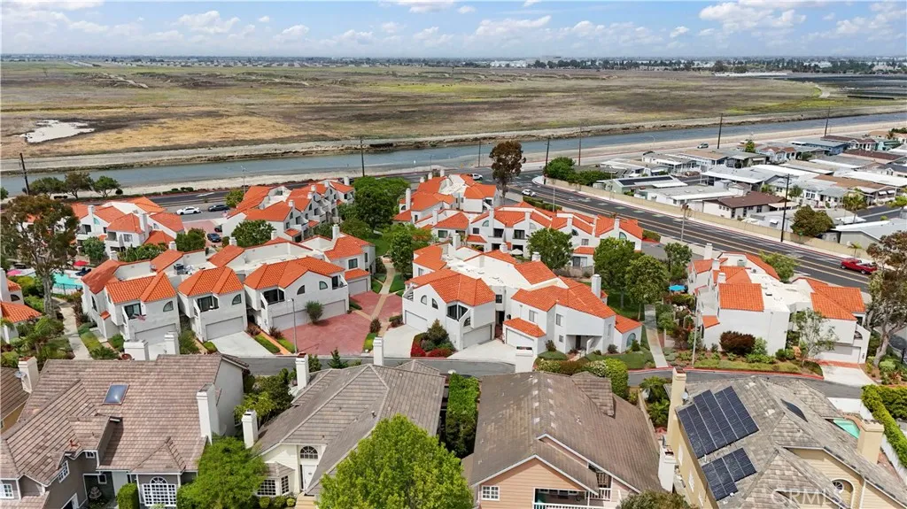 4219 Andros Circle, Huntington Beach, California 92649 home-pic-46