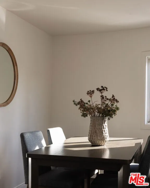 2041 Glencoe Way, Los Angeles, California 90068 home-pic-35