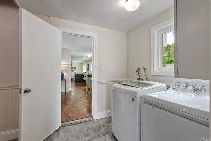 402 Parkwood Lane, Encinitas, California 92024