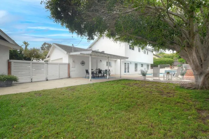 402 Parkwood Lane, Encinitas, California 92024