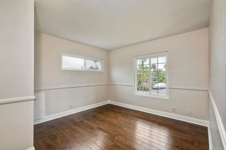 402 Parkwood Lane, Encinitas, California 92024