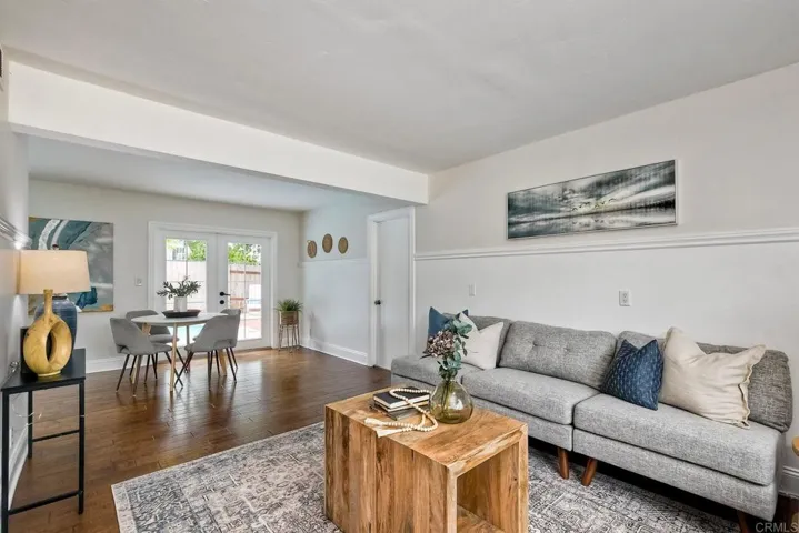 402 Parkwood Lane, Encinitas, California 92024