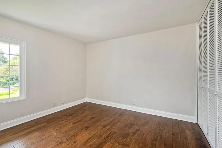 402 Parkwood Lane, Encinitas, California 92024