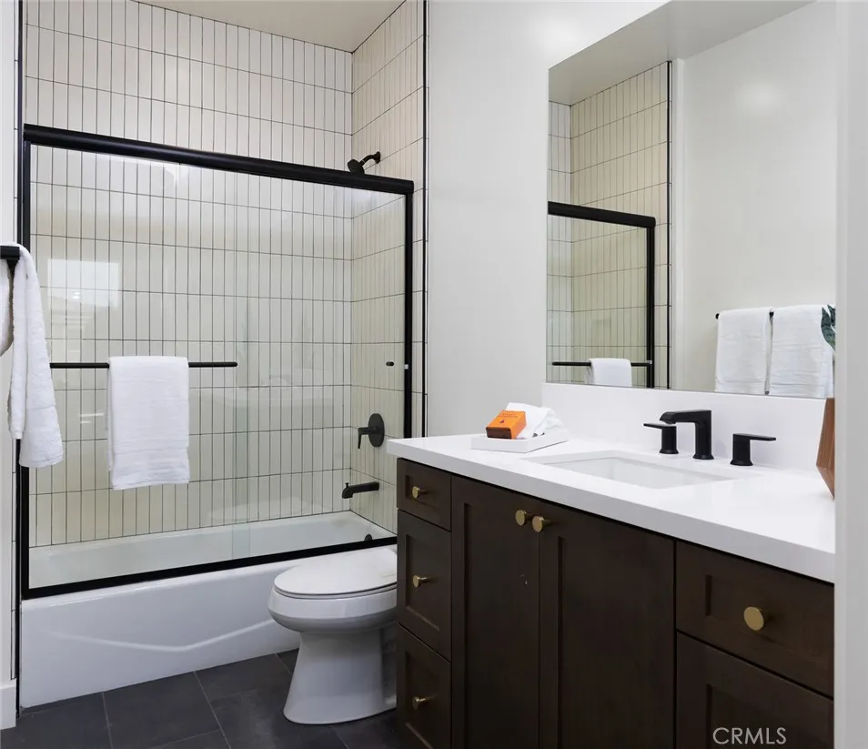 18017 Roch Court, Fountain Valley, California 92708 home-pic-14