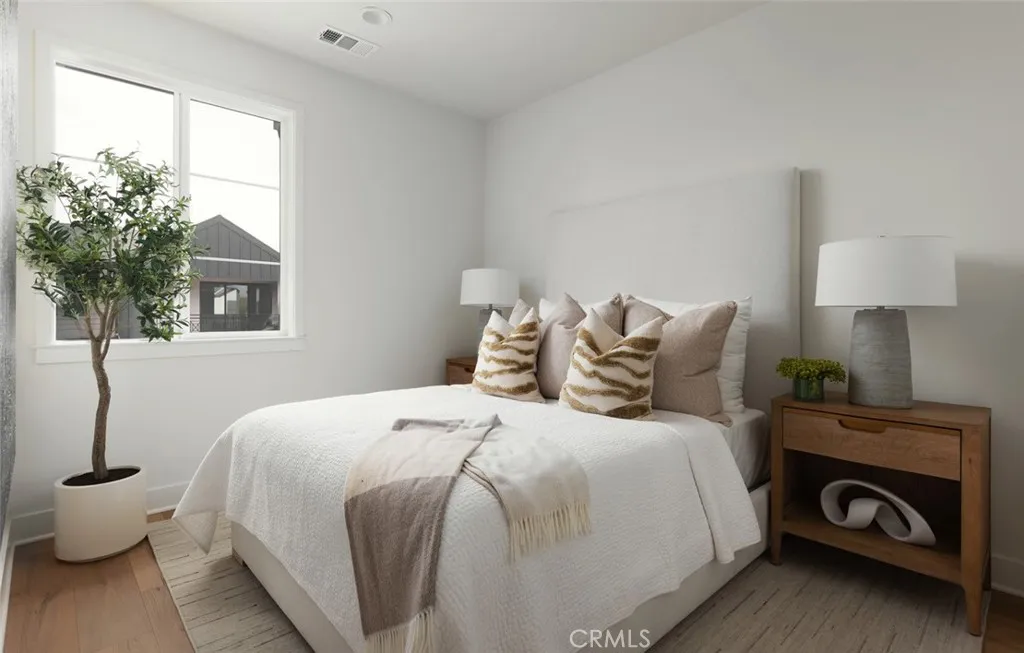 18017 Roch Court, Fountain Valley, California 92708 home-pic-16