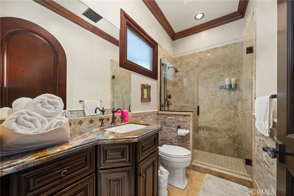 2 60th Pl, Long Beach, California 90803 home-pic-26