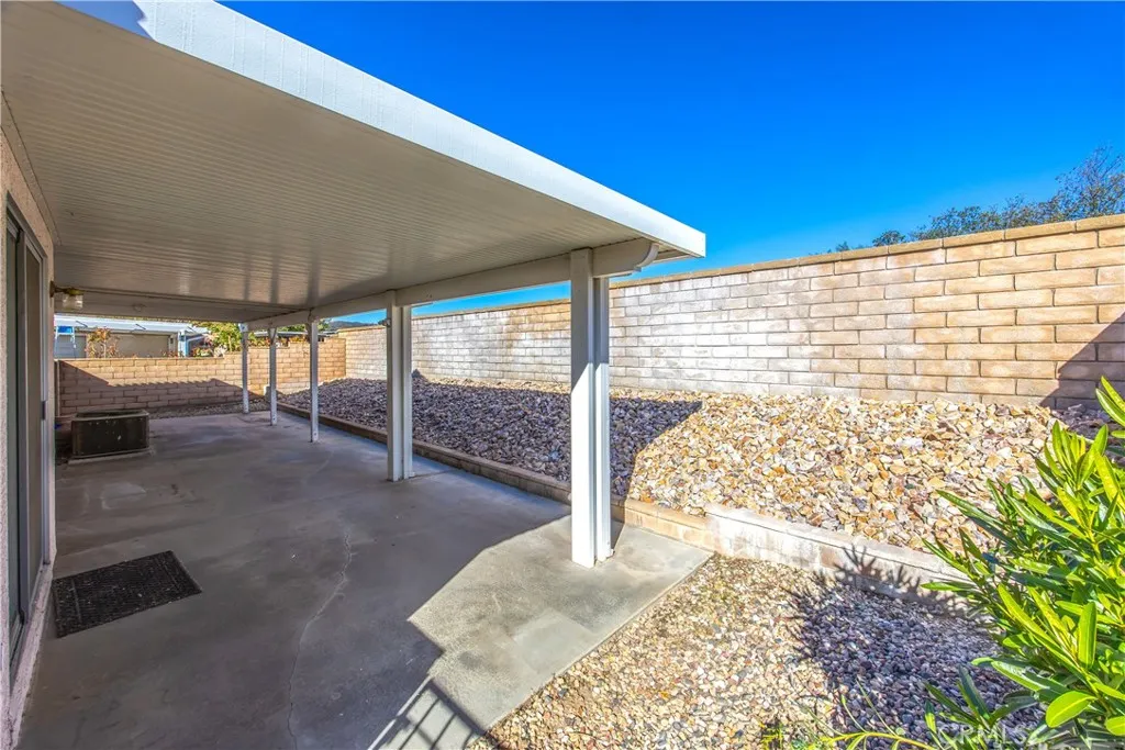 10650 Bel Air Drive, Cherry Valley, California 92223 home-pic-46