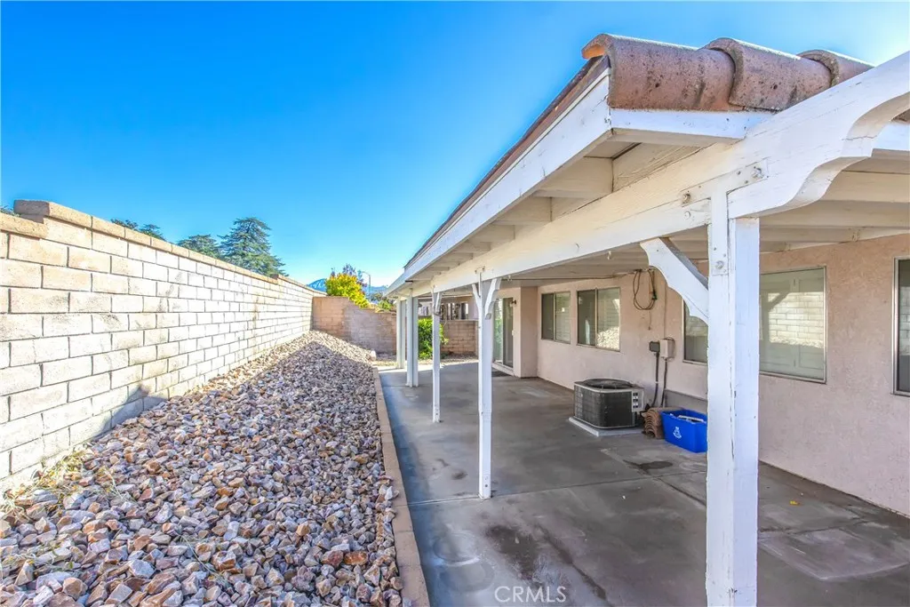 10650 Bel Air Drive, Cherry Valley, California 92223 home-pic-42