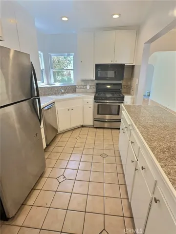 3484 Ashwood Avenue, Los Angeles, California 90066