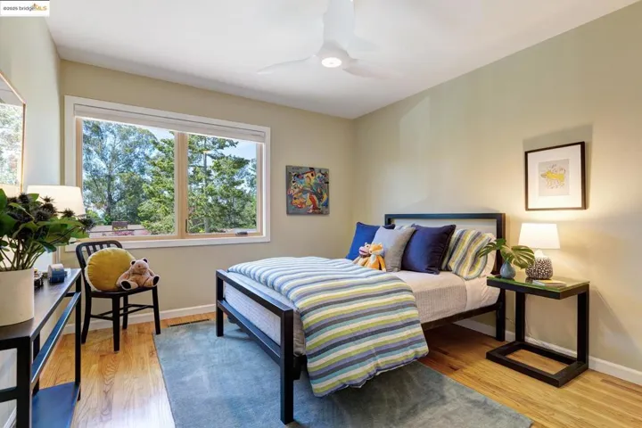 5801 Balboa Dr, Oakland, California 94611
