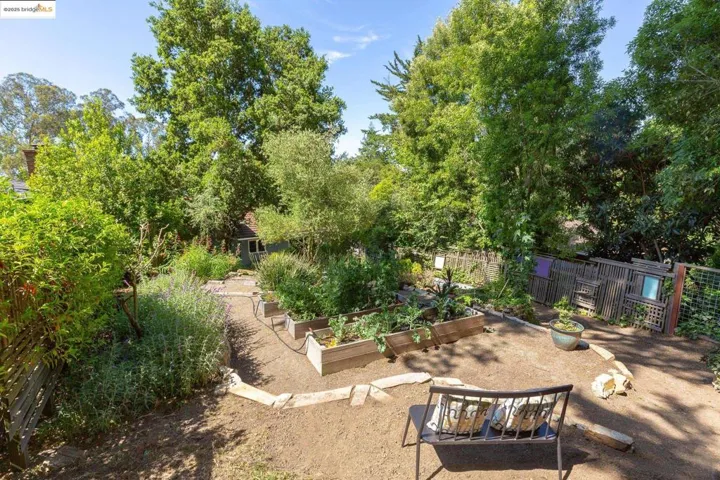 5801 Balboa Dr, Oakland, California 94611