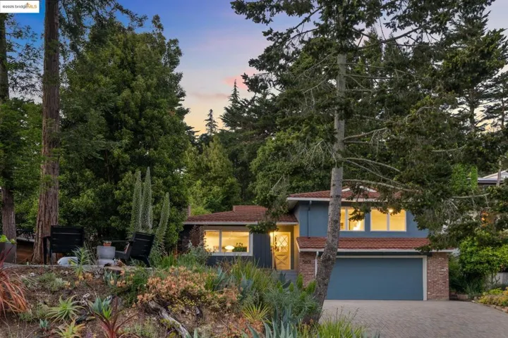 5801 Balboa Dr, Oakland, California 94611