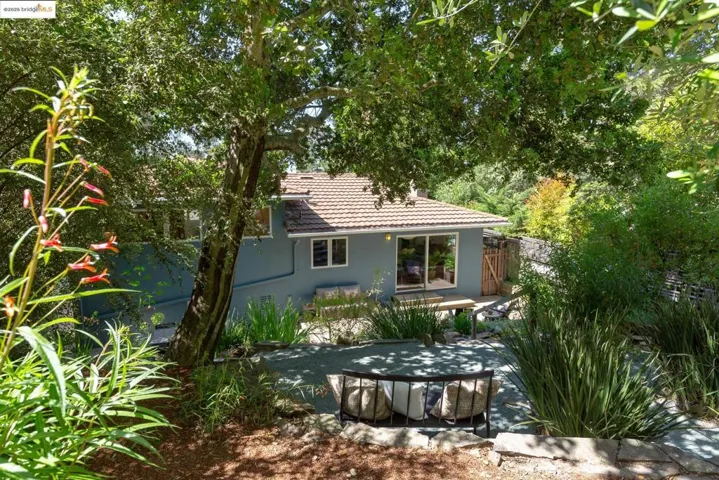 5801 Balboa Dr, Oakland, California 94611