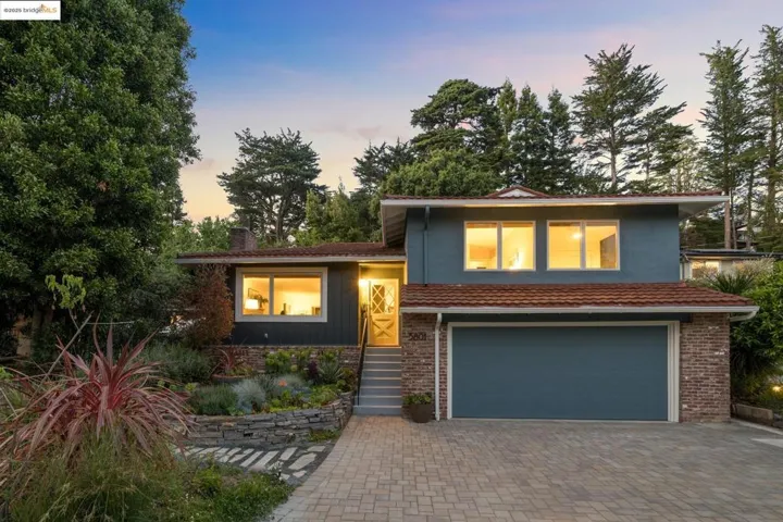 5801 Balboa Dr, Oakland, California 94611