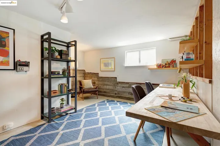 5801 Balboa Dr, Oakland, California 94611