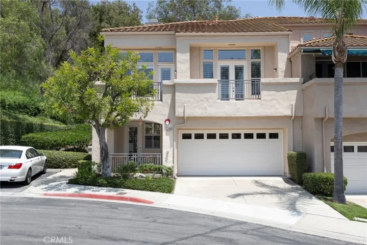 308 S San Vicente Lane, Anaheim Hills, California 92807