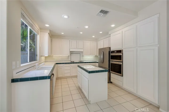 308 S San Vicente Lane, Anaheim Hills, California 92807