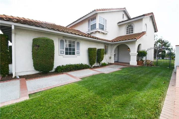 21480 Via La Naranja, Yorba Linda, California 92886
