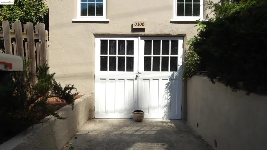 108 Green St, Martinez, California 94553