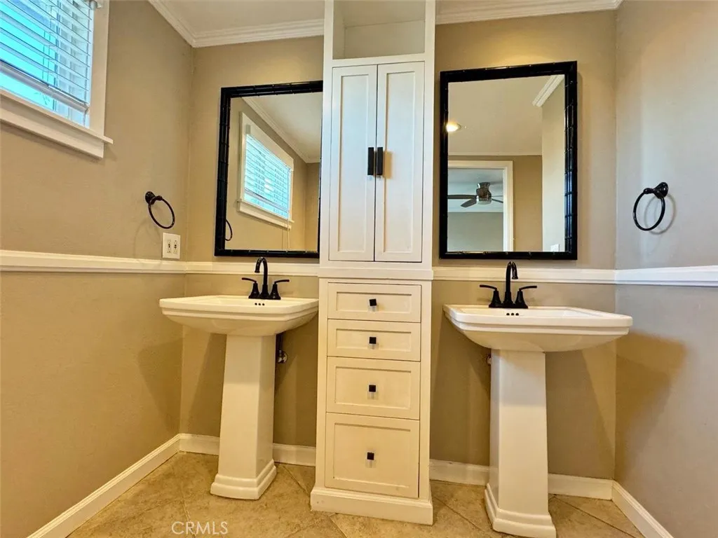 4325 W 182nd Street 18, Torrance, California 90504 home-pic-18