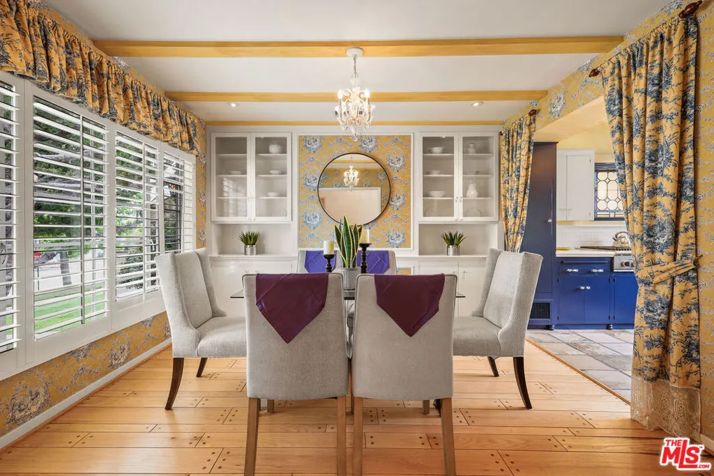 2005 Chilton Drive, Glendale, California 91201 home-pic-7