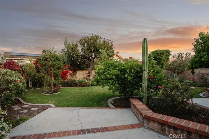 27 Allegheny, Irvine, California 92620