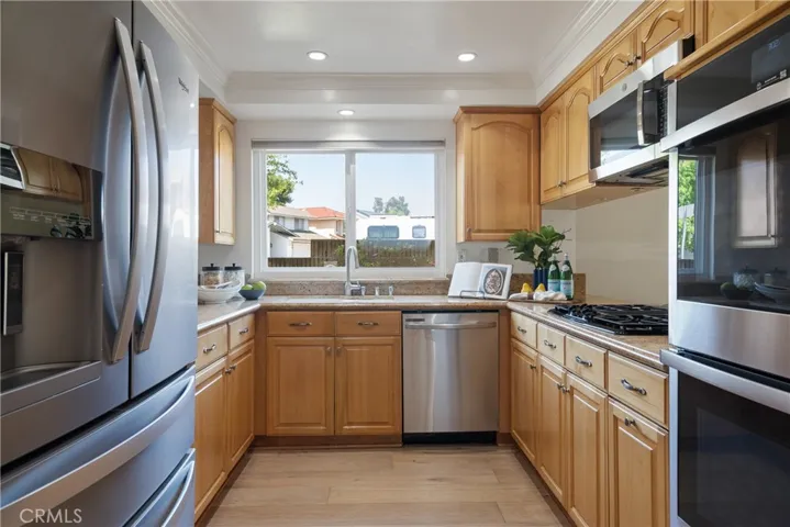 27 Allegheny, Irvine, California 92620