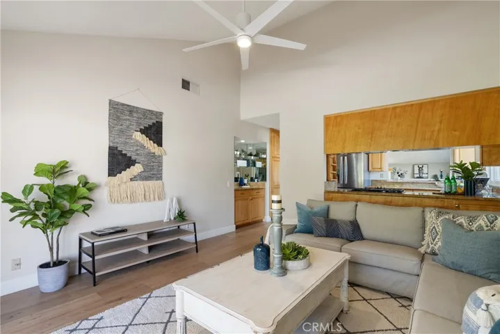27 Allegheny, Irvine, California 92620