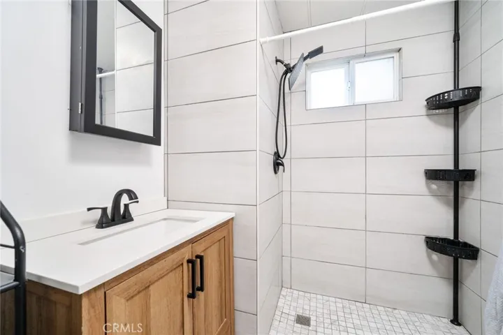 1661 Puente Avenue 15, Baldwin Park, California 91706