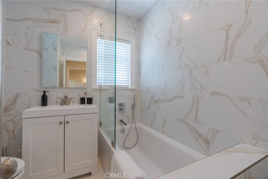 2245 E California Boulevard, San Marino, California 91108 home-pic-19