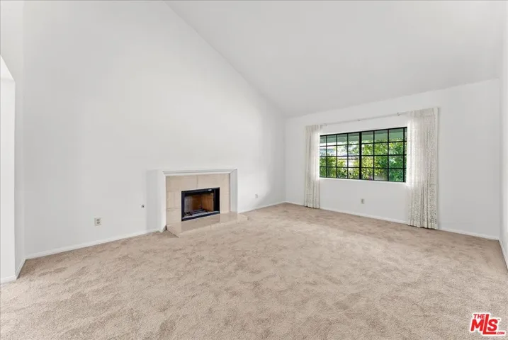 6911 Sunset Ridge Court, West Hills, California 91307