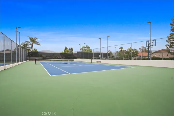HOA Tennis court
