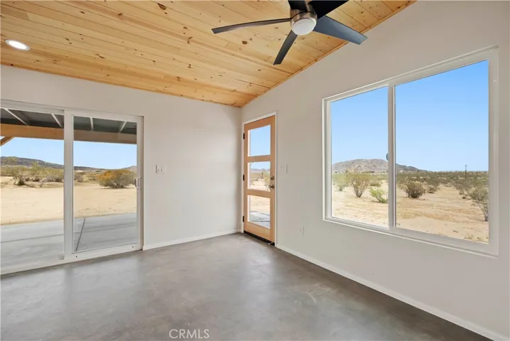 57628 Pine Street, Landers, California 92285