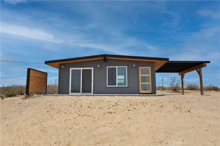 57628 Pine Street, Landers, California 92285