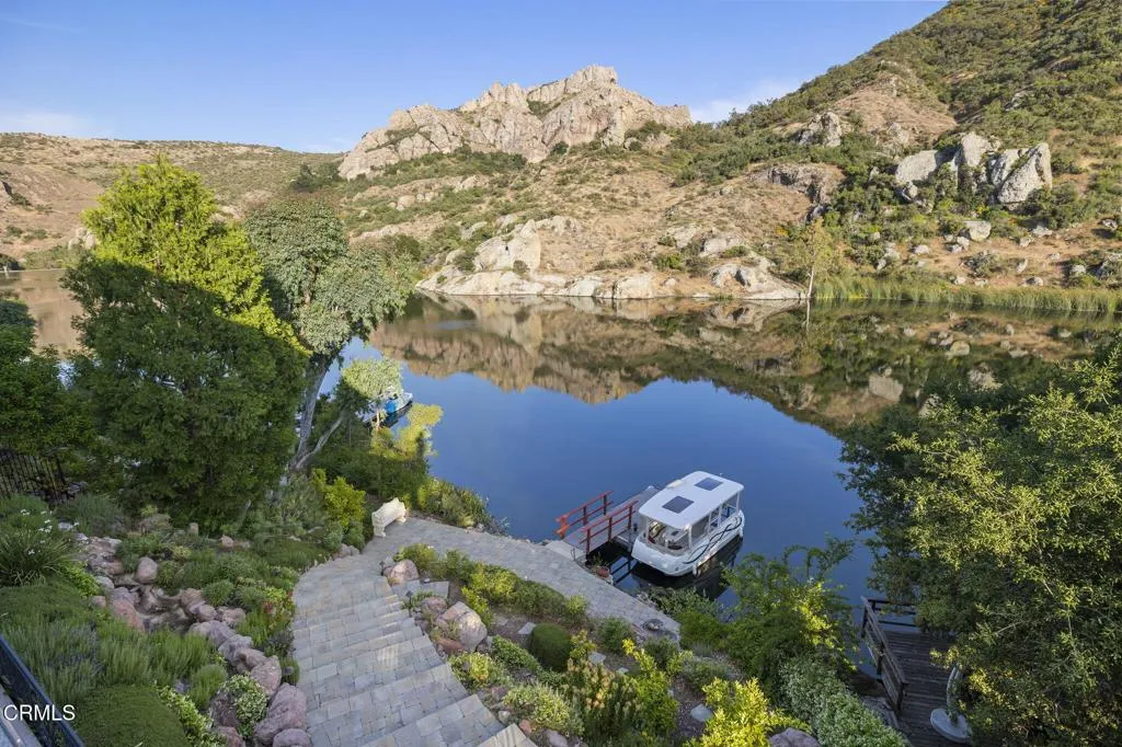 2112 Trentham Road, None, California 91361 home-pic-55