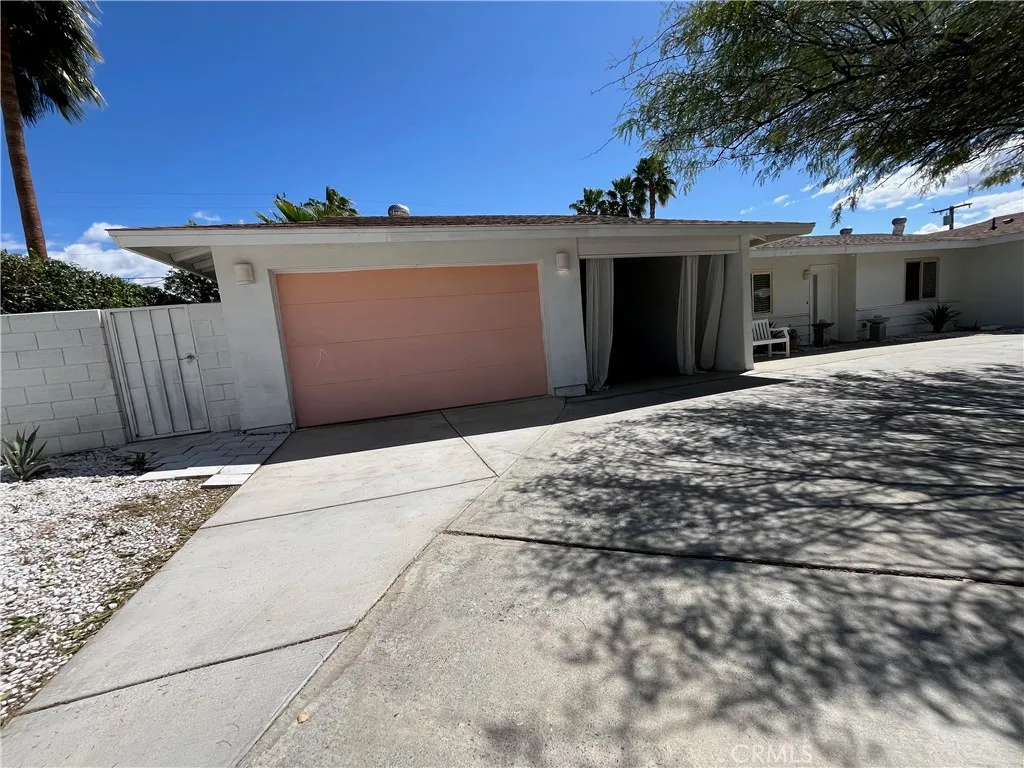 622 S Highland Drive, Palm Springs, California 92264 home-pic-40