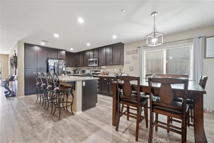 401 Tivoli Court, Hemet, California 92543