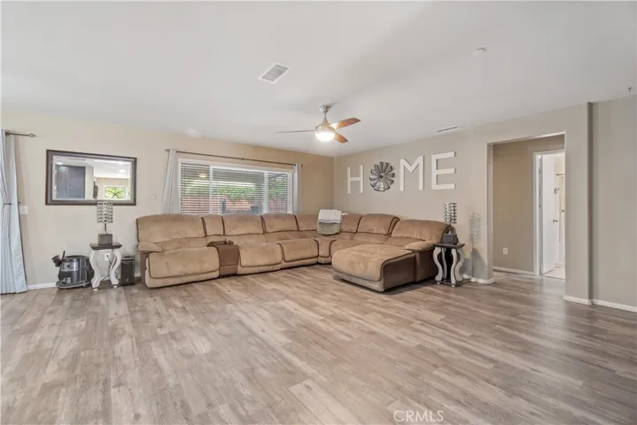 401 Tivoli Court, Hemet, California 92543