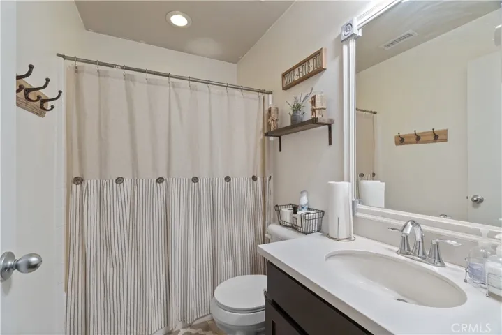 401 Tivoli Court, Hemet, California 92543